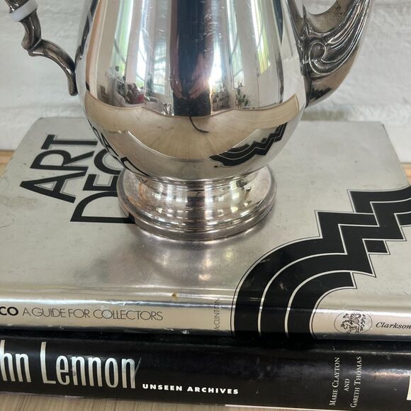 Vintage Leonard Silverplate Tea Pot with Ornate Floral Design - Picture 6 of 7